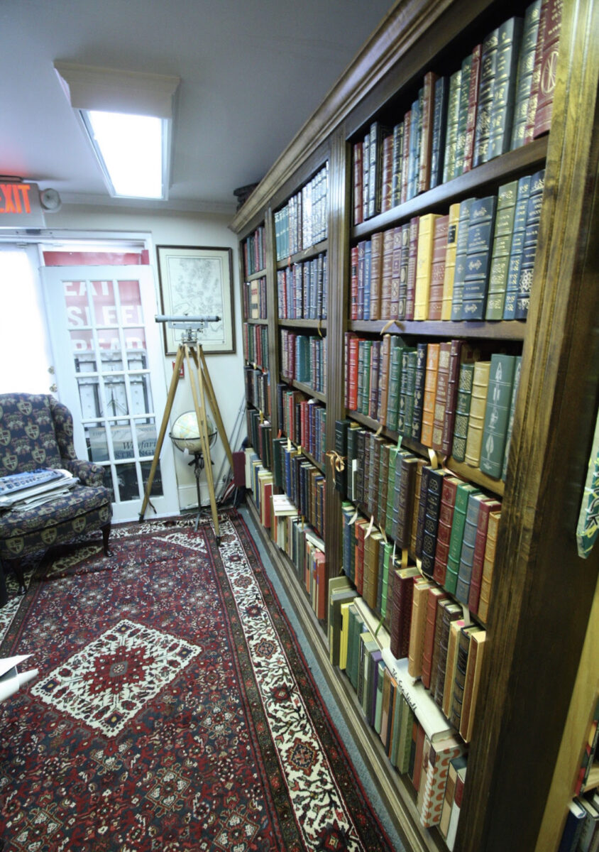 Landmark booksellers