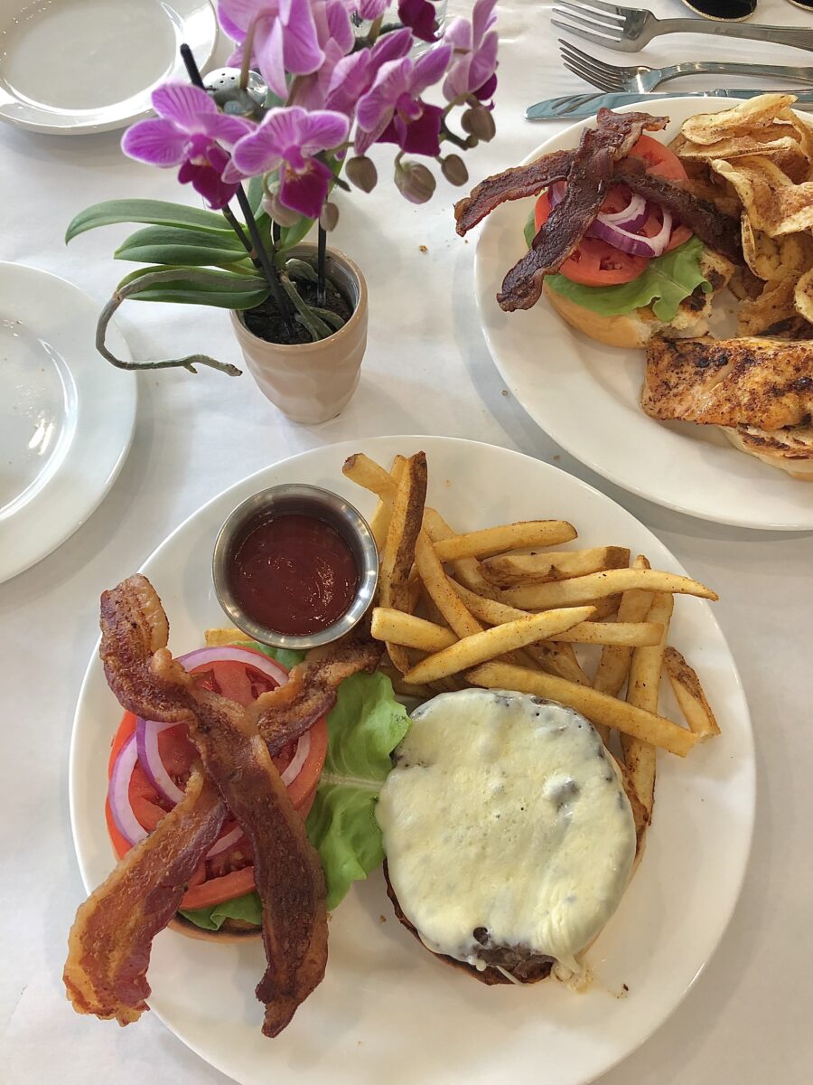 Mere Bulles Restaurant & Events